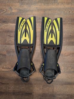 Scubapro Twin Jet Max Fins Size Small