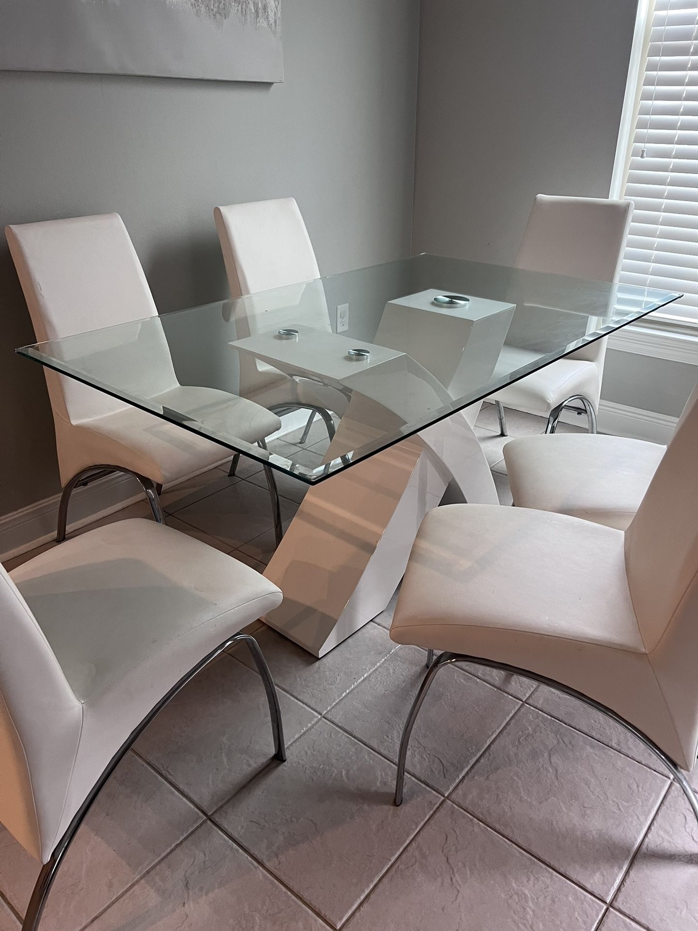 Dining Room For Sale 