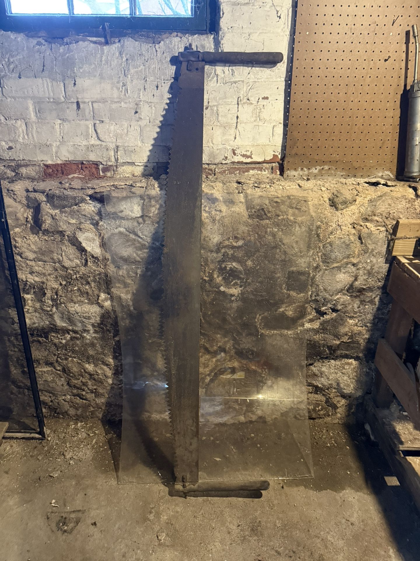 Vintage 2 Man Saw