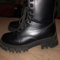 Levi Boots Size 8 