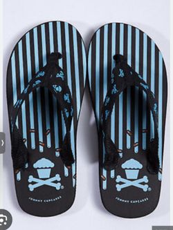 Johnny Cupcakes  Flip Flops / sandals 