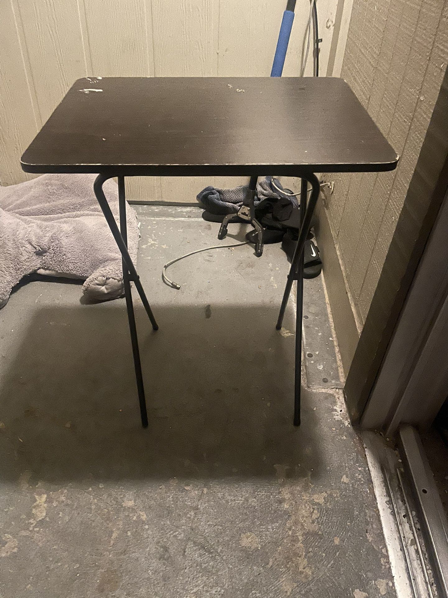 Foldable Table