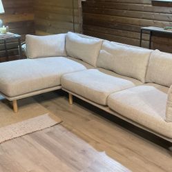 Crate and Barrel Wells 110’ Sectional / Excellent Condition / Retail: $3,000 / Delivery Available