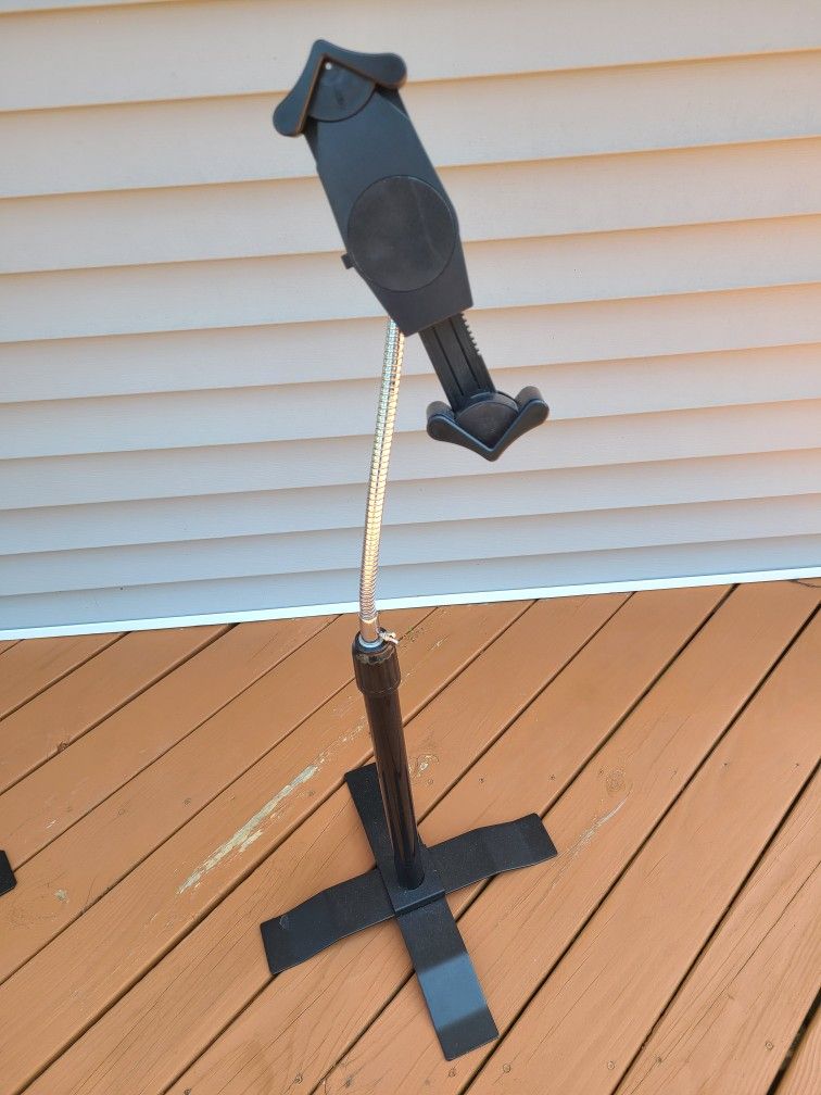 IPad Stand