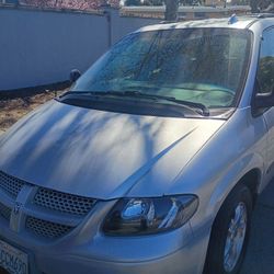 2003 Dodge Mini Caravan Silver Color 