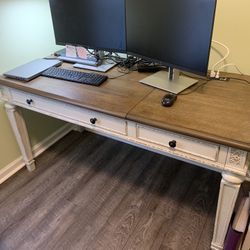 60” Home Office Desk( Sit/Stand) W/USB Charging