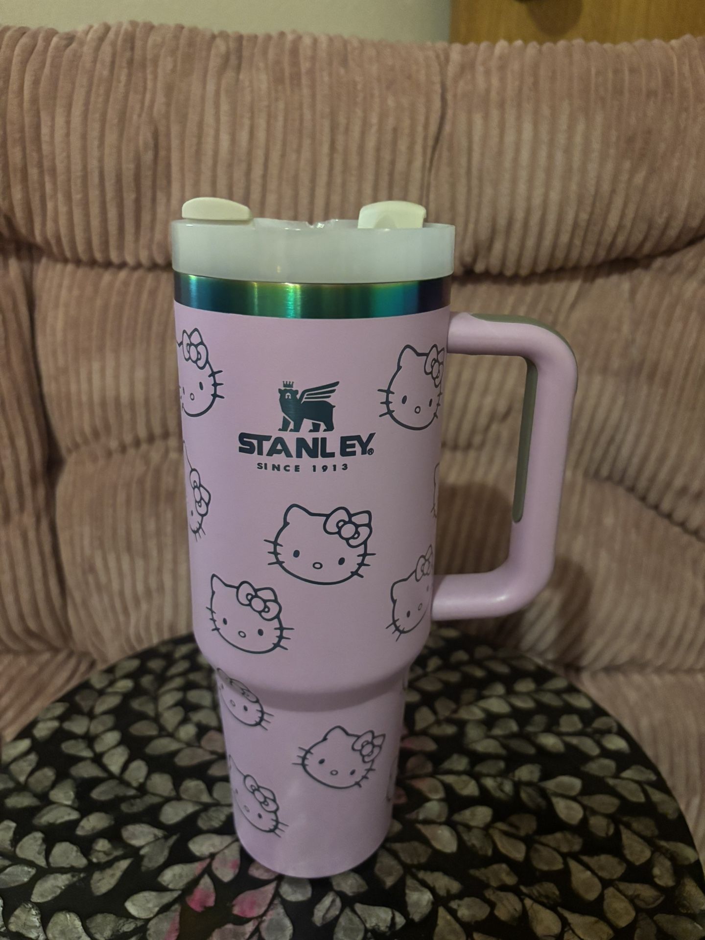 Hello Kitty Stanley