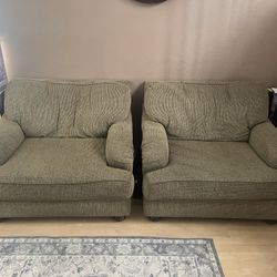 Couches/ Love Seats/ Sofas Full Set For $200 OBO