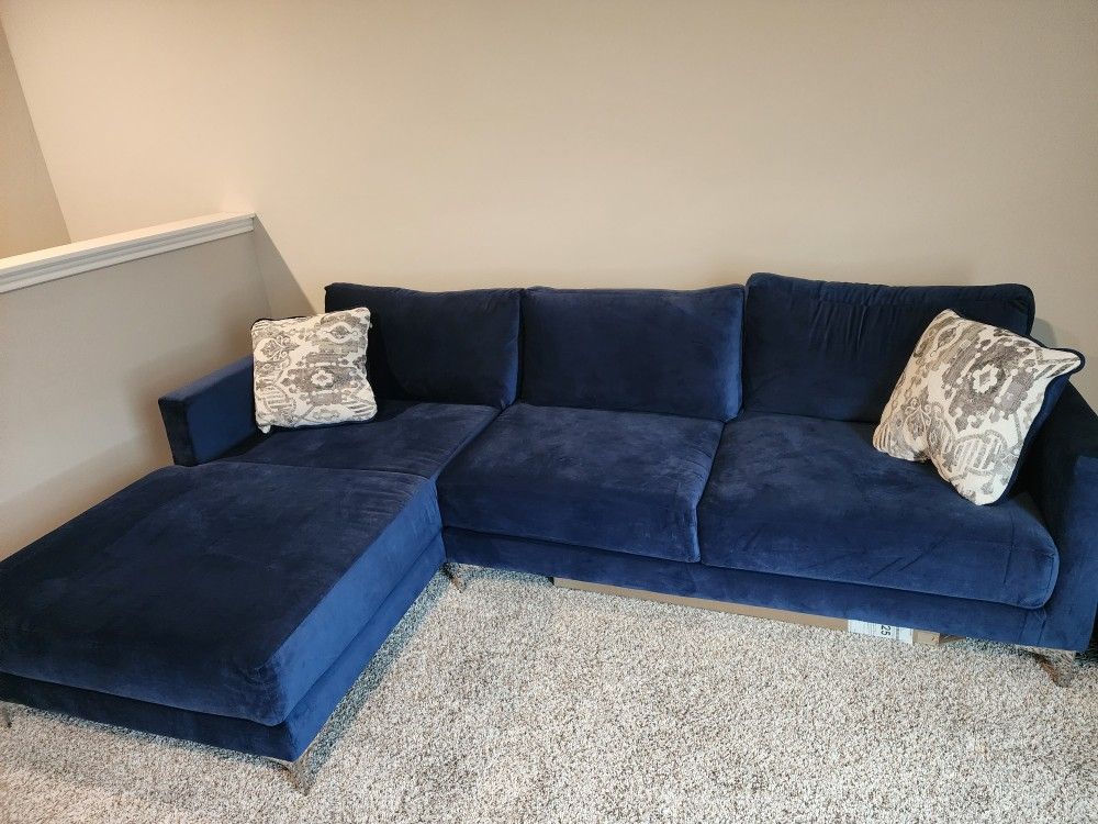 3 Person Couch/ Never Used.
