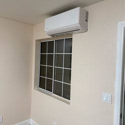 Mini split AC