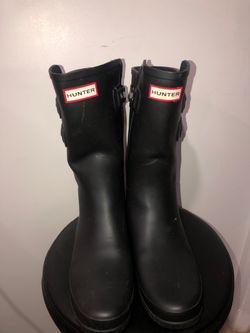Hunter Refined Short Rain Boots (Size 9)