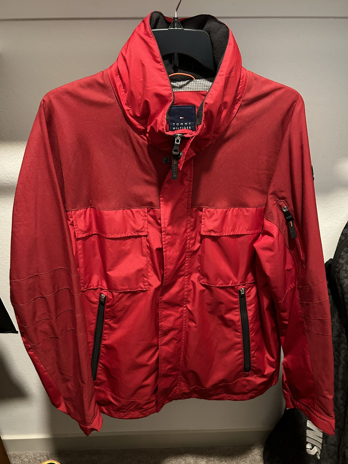 Tommy Hilfiger Men’s XL Winter Jacket (Red)