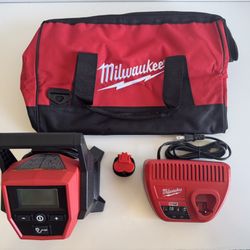 M12 Inflator Kit - Bag, Charger, 2.0 Battery, 