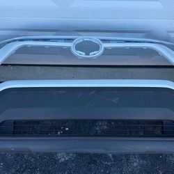 TOYOTA RAV4 RAV 4 ORIGINAL FRONT BUMPER 2019 2020 2021 2022 2023 2024