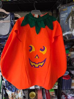 One sz Halloween pumpkin costume