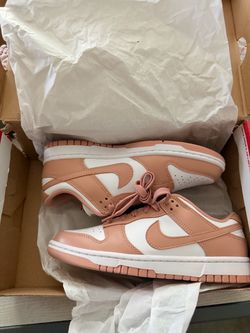 Nike Dunk Low Rose Whisper Women’s 7.5 – NEW – DD1503-118