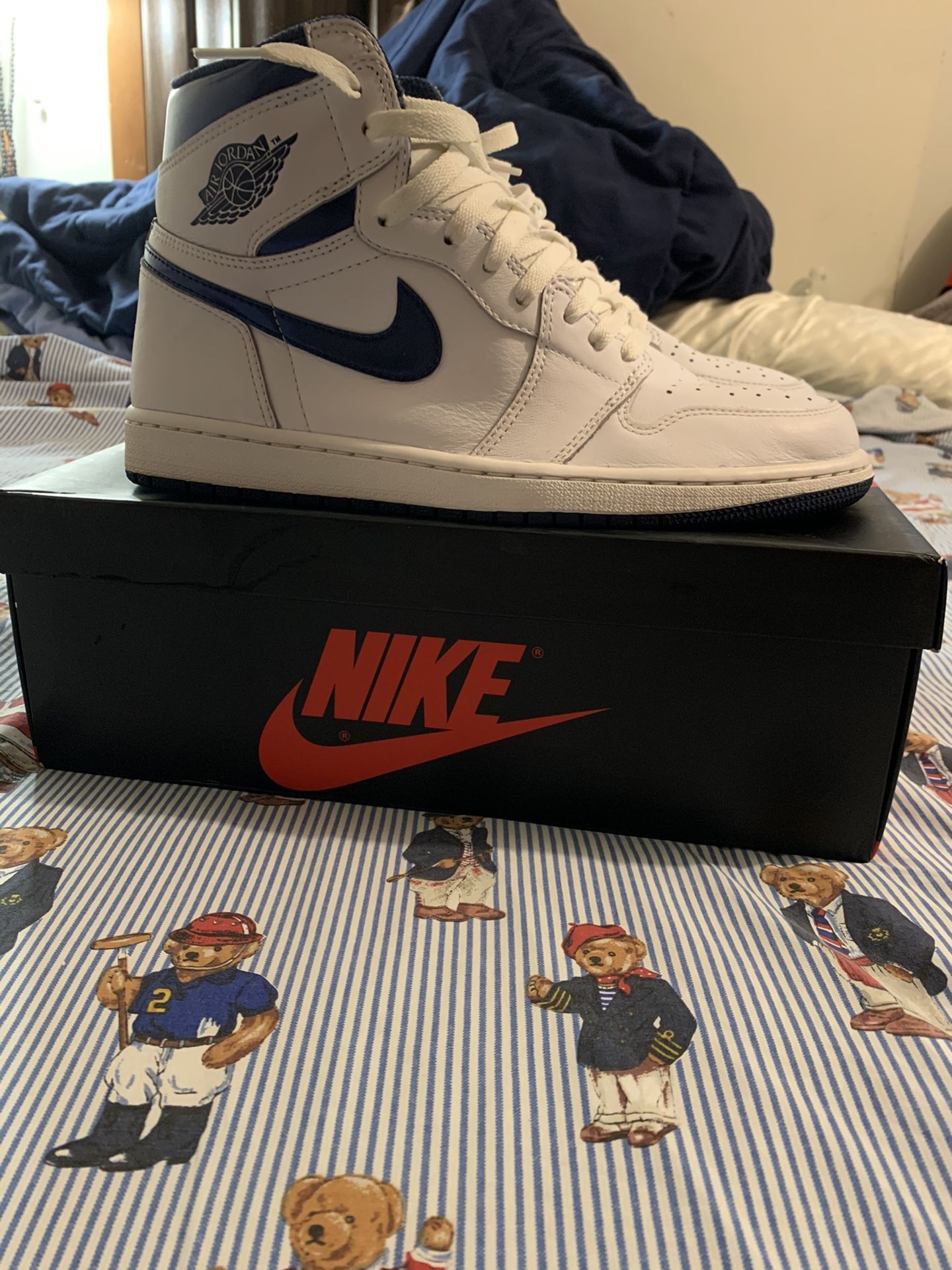 Nike Metalic Navy 1s