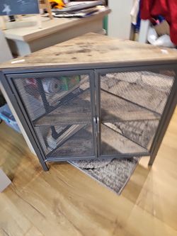 Triangle end table