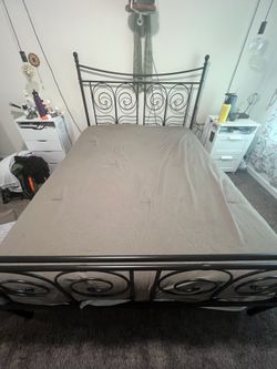 Queen bed frame (black metal)