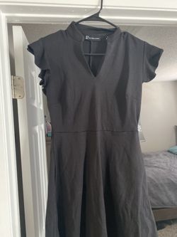 black dress size small
