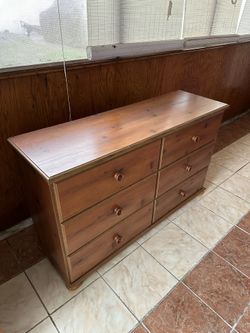 6-Drawer Cabinet Dresser