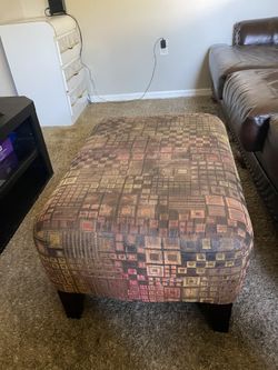 Free Ottoman 