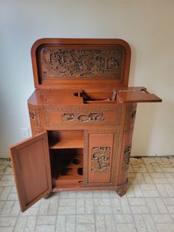 Vintage Chinese Covered hardwood bar