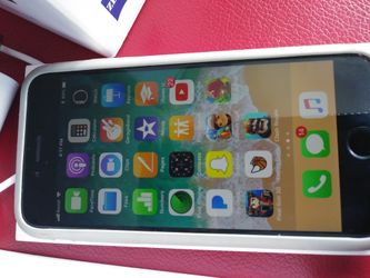 iPhone 6 w 32gb god condition