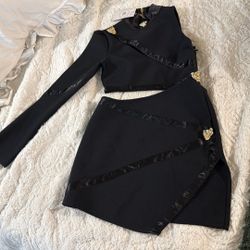 Bella Barnet Small Black Dress