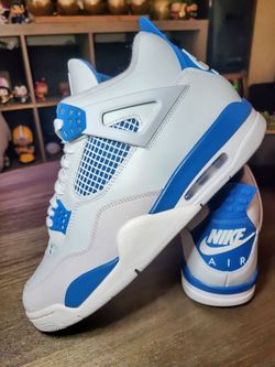 JORDAN 4 RETRO 'MILITARY BLUE' (2024)