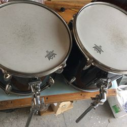 Pair Of Black Tom-Toms, For Drum Set. Ready To Be Mounted On Drum Set. W/ REMO weatherking Coated Embassador. $70 South Gate