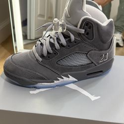 Jordan 5 Wolf greys