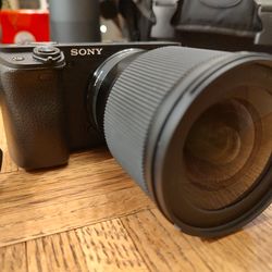Sony a6400 4K Camera OBO Read description
