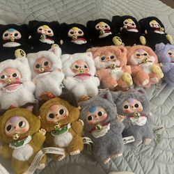 Baby Three Billionaire Cats!