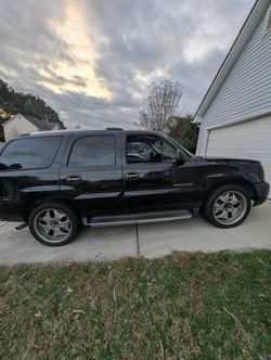 2005 Cadillac Escalade