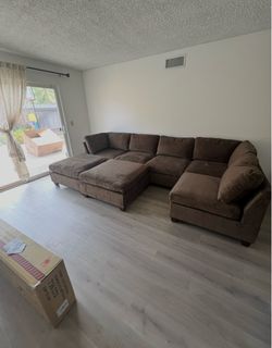 Sectional Couch