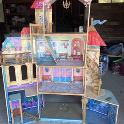 Doll House