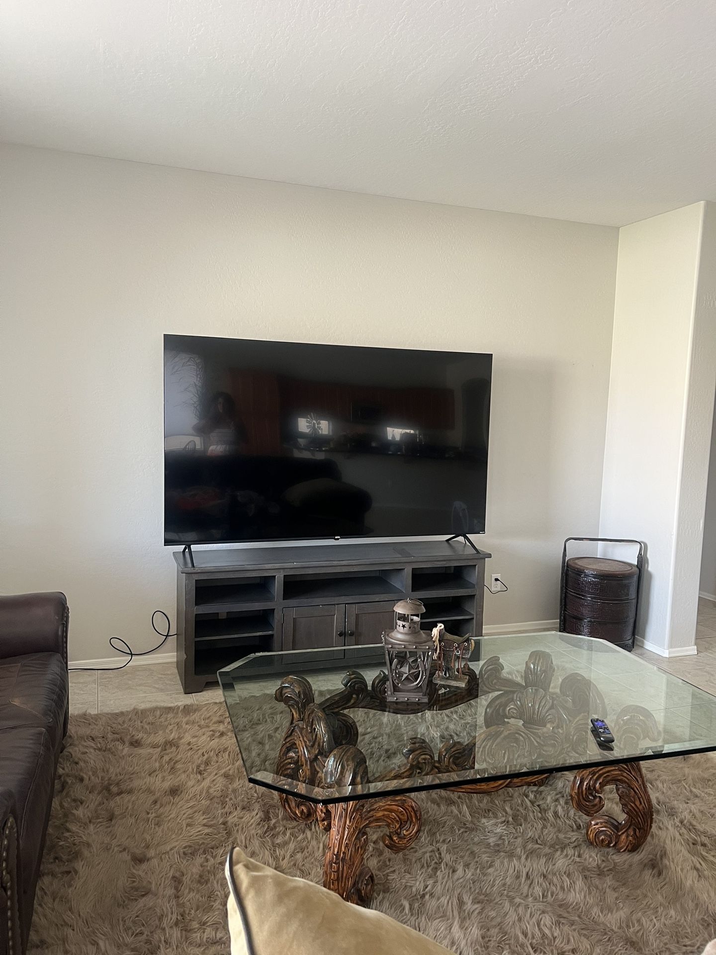 MOVING EVERYTHING MUST GO