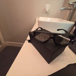 Dolce And Gabbana Visor Glasses