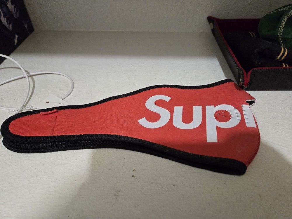 Supreme Wind Stopper Mask 