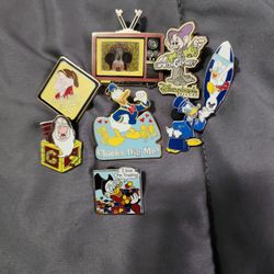 Disneyland Pins