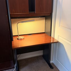 Computer Dest/Shelves 