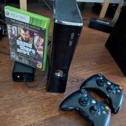 Xbox 360 S System Bundle