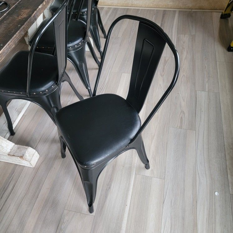 Farmhouse Table