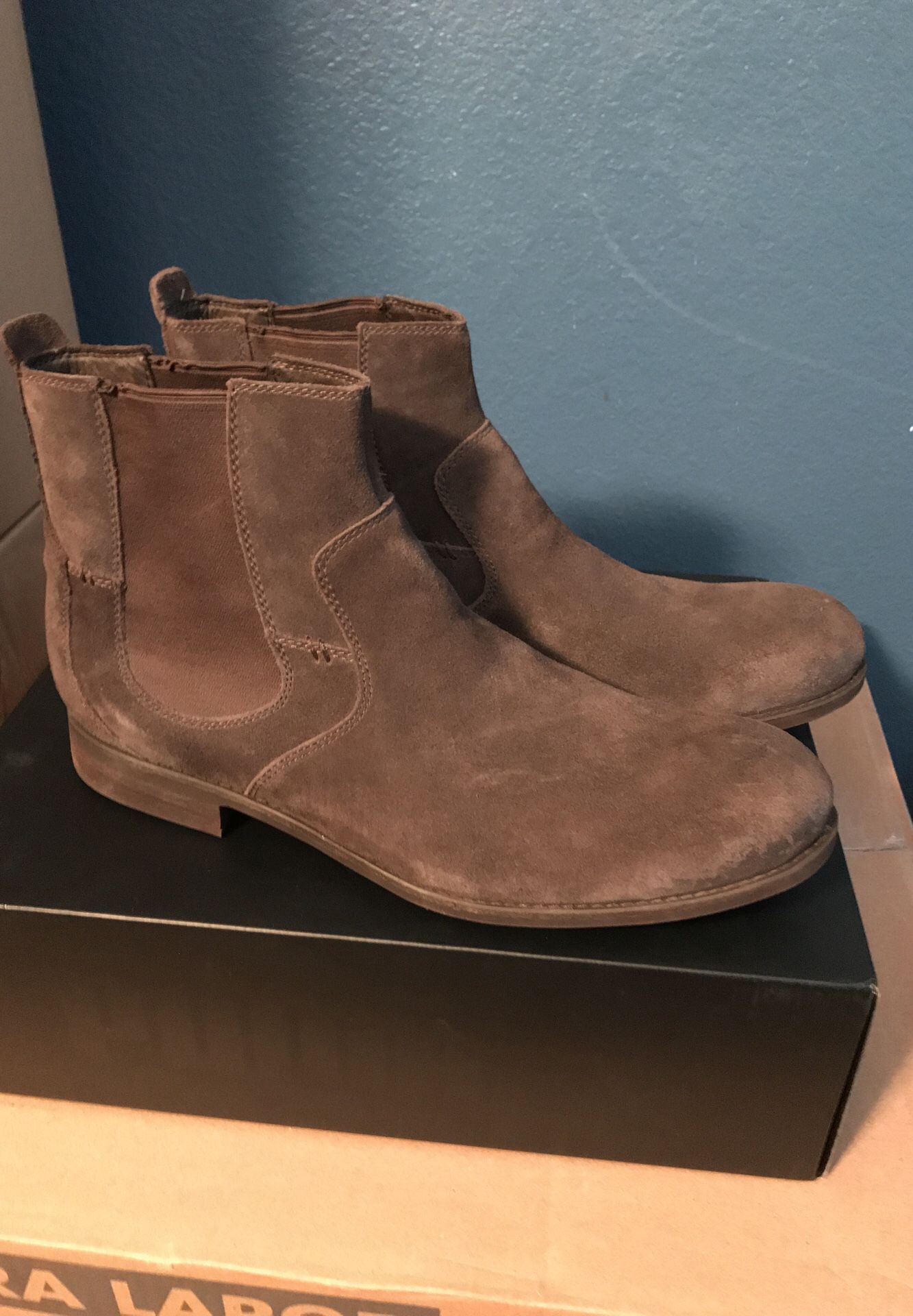 UGGs men's boots Size 15