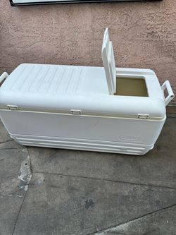 Igloo cooler