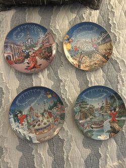 Collectible Disney Plates  25 Year Addition