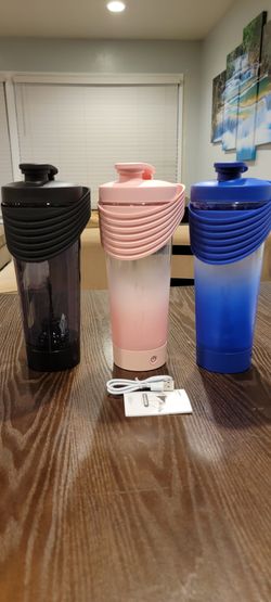 Shaker Bottle Rechearable $40 With Carry Handle High Speed Mixing Pick Up 91733