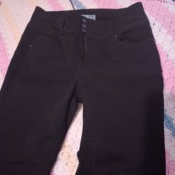 Brand new Blackest jeans 3 button size 11 skinny