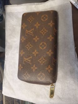 LV wallet